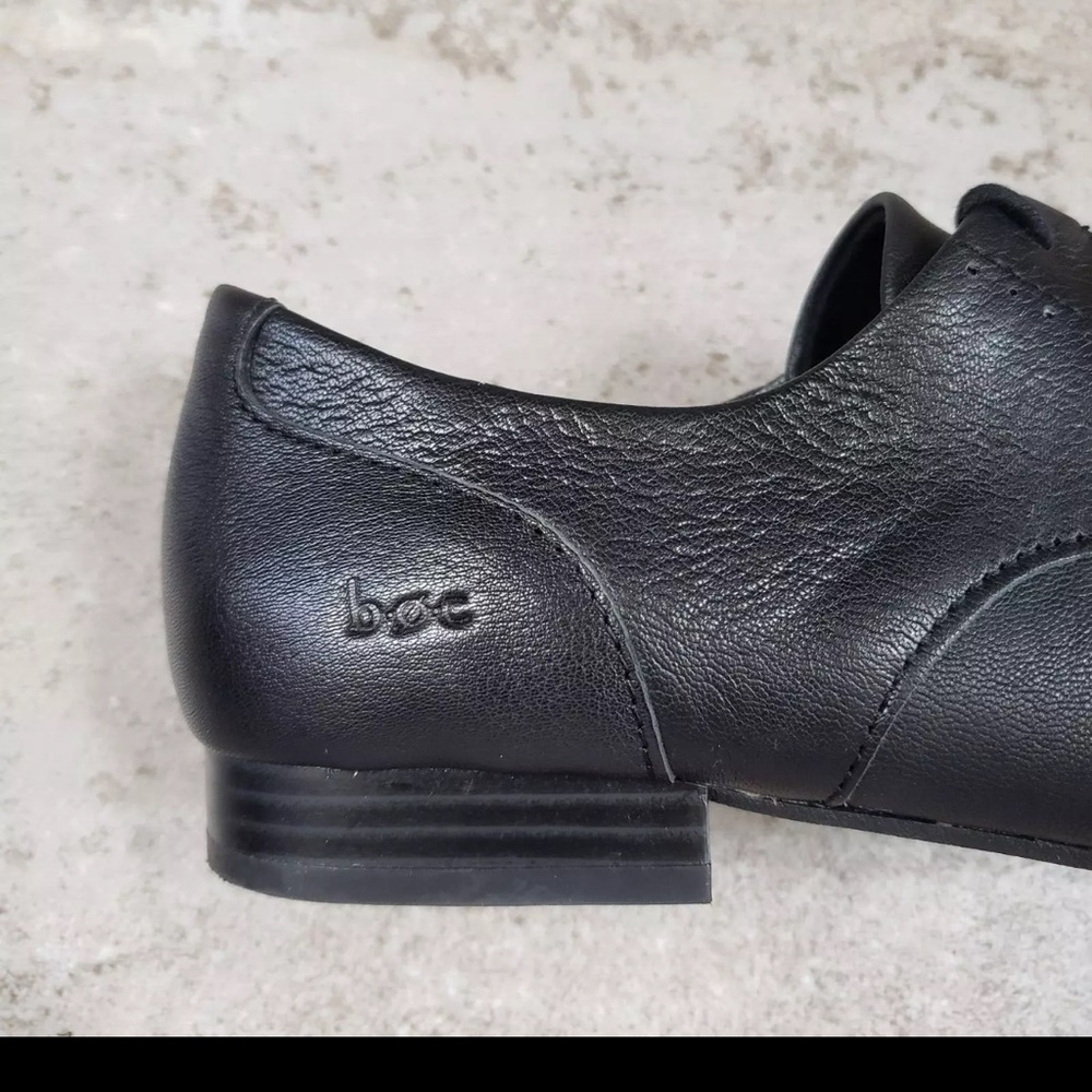 B.O.C. Amble Leather Oxfords